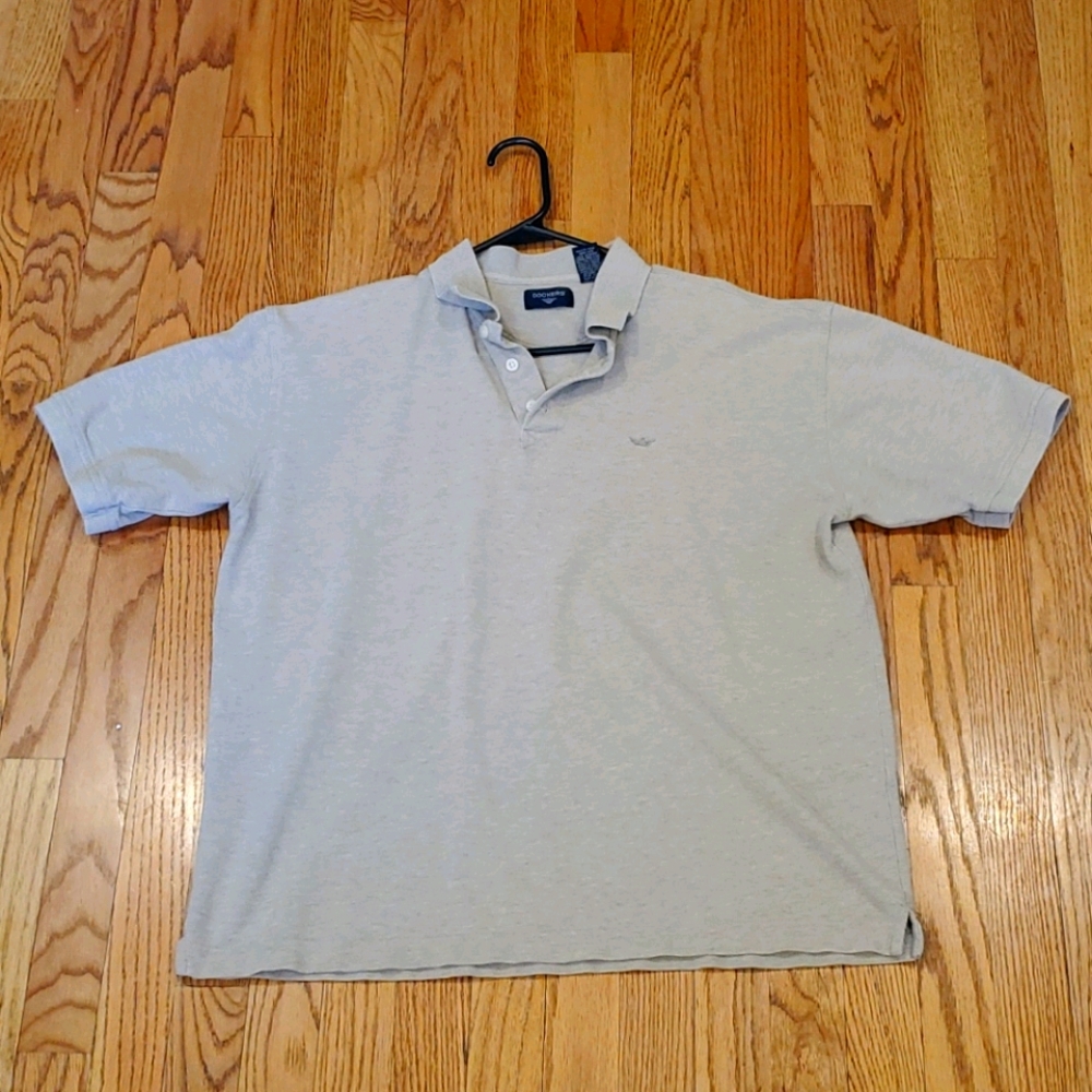 Dockers men's tan t-shirt